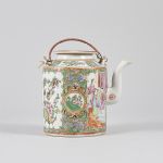 1095 1353 TEAPOT